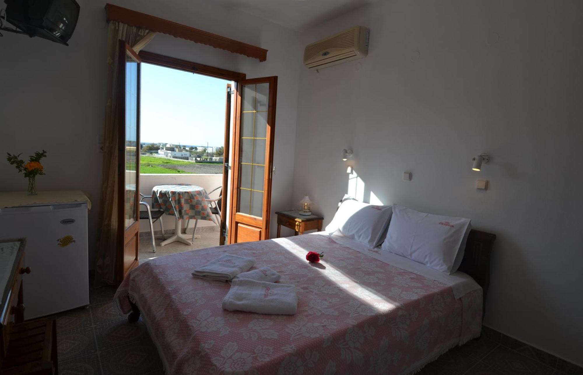Hotel Georgia Períssa