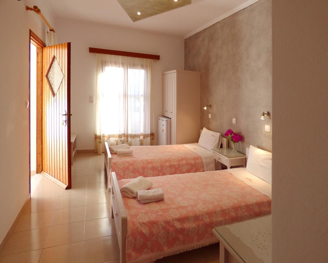 Hotel Georgia Períssa