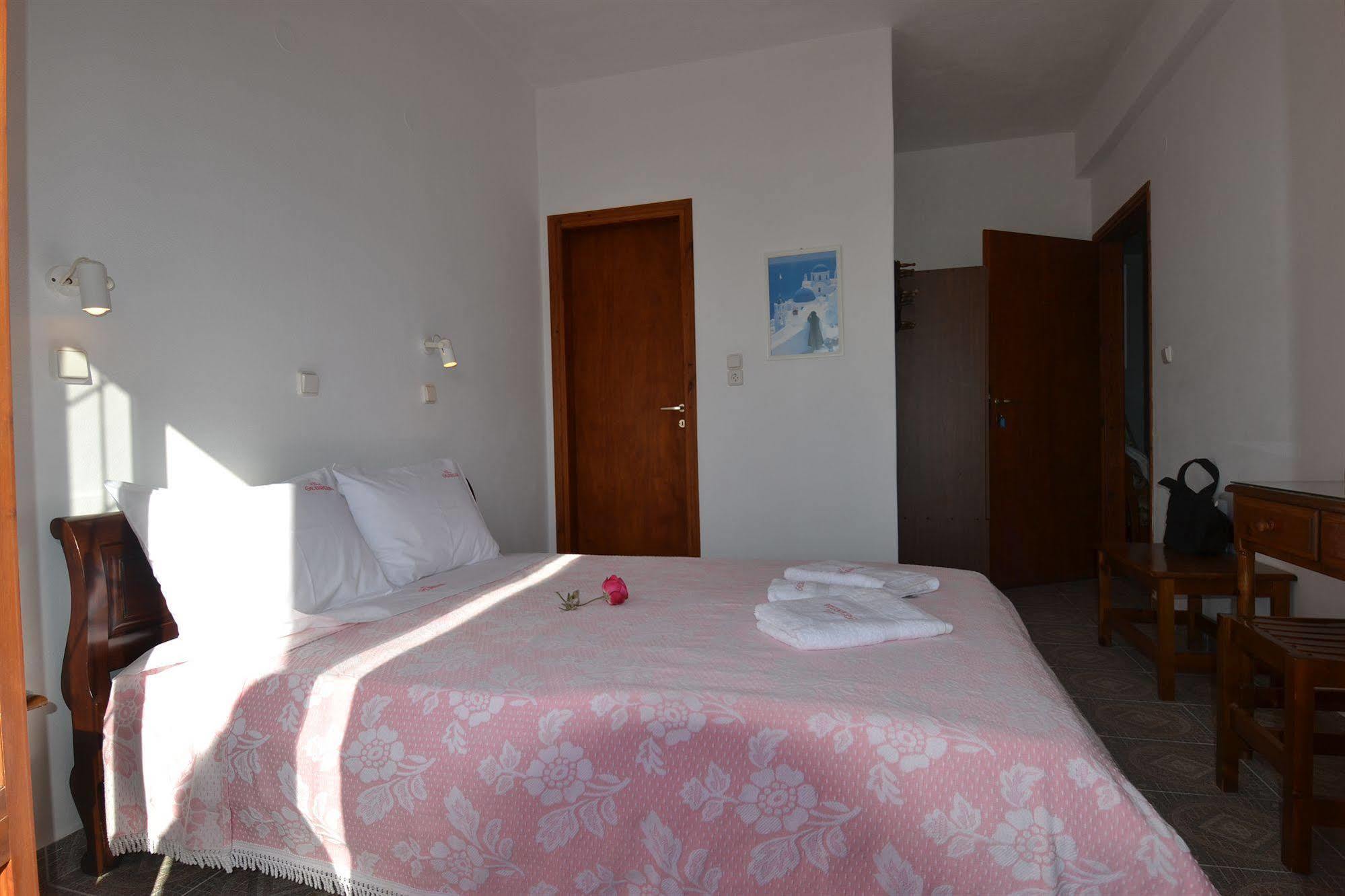 Georgia 3* Períssa