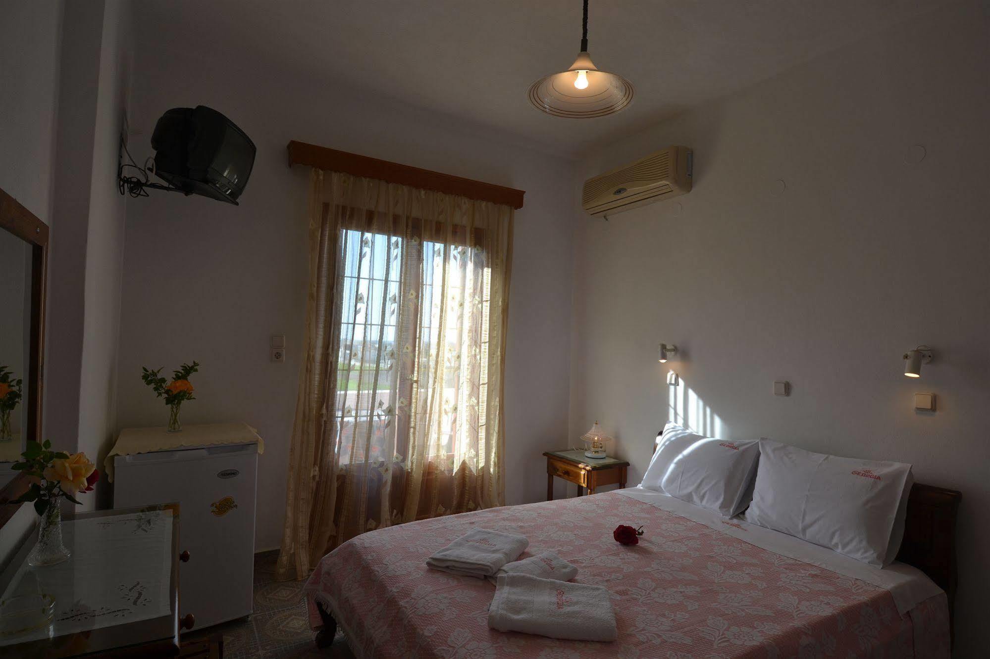 Georgia Perissa (Santorini)